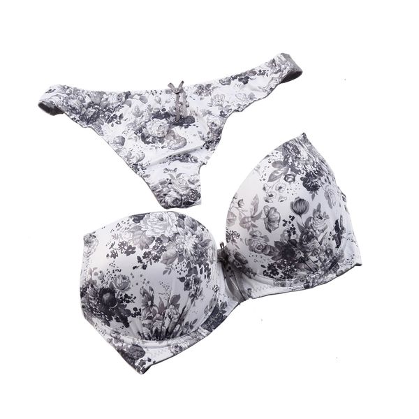 sexy bra set sexy high end push up bra set 34 abc sexy печати мода бюстгальтер краткий хлопок струнный нижнее белье panty set, Red;black
sexy bra set sexy high end push up bra set 34 abc sexy печати мода бюстгальтер краткий хлопок струнный нижнее белье panty set, Red;black