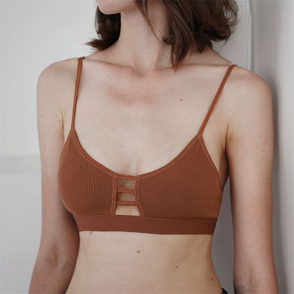 women bralette hollow out bra wireless lingerie fitness bras for women cotton crop girl brassiere soft seamless underwear, Red;black
women bralette hollow out bra wireless lingerie fitness bras for women cotton crop girl brassiere soft seamless underwear, Red;black