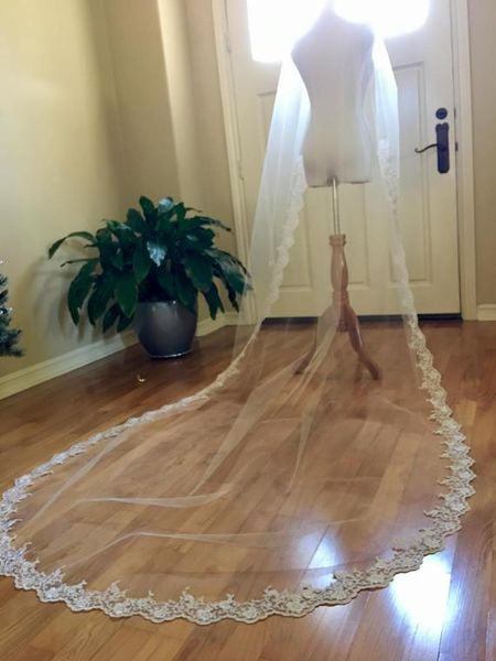 2019 romantic wedding veils one layer lace appliqued cathedral length custom luxury bridal veil with comb selling, Black
2019 romantic wedding veils one layer lace appliqued cathedral length custom luxury bridal veil with comb selling, Black