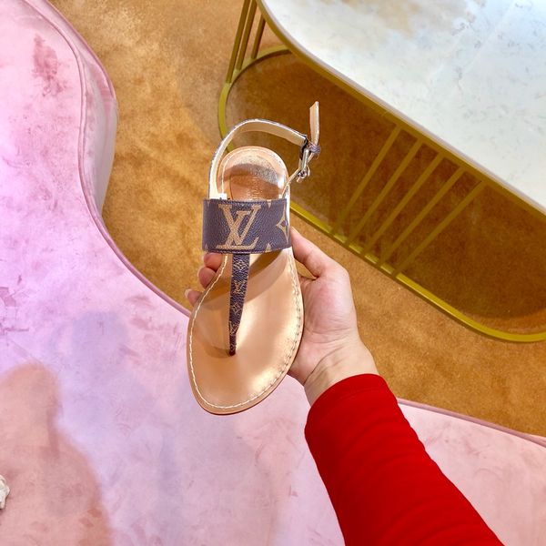 Newe t7 women 039 leather high heel banquet wedding hoe dre party hoe high heel andal lipper ca ual hoe flat rivet andal
Newe t7 women 039 leather high heel banquet wedding hoe dre party hoe high heel andal lipper ca ual hoe flat rivet andal