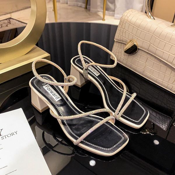 field with high heels 2020 new wild surest chunky-heel toe red rhinestone sandals female, Black
field with high heels 2020 new wild surest chunky-heel toe red rhinestone sandals female, Black