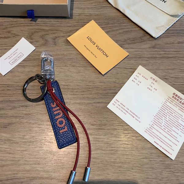 louis vuitton keychain дизайнерская мода новый бренд брелок брелок для женщин сумка автомобиль брелок брелок ювелирные изделия подарок сувен, Silver
louis vuitton keychain дизайнерская мода новый бренд брелок брелок для женщин сумка автомобиль брелок брелок ювелирные изделия подарок сувен, Silver