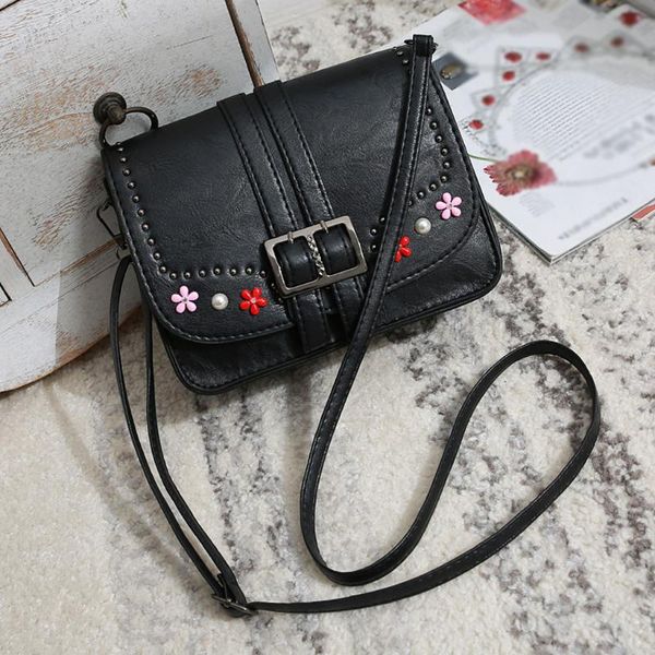 women retro rivet lady flower solid color shoulder messenger classic shopping new summer arrival female small phone bag #j4s
women retro rivet lady flower solid color shoulder messenger classic shopping new summer arrival female small phone bag #j4s