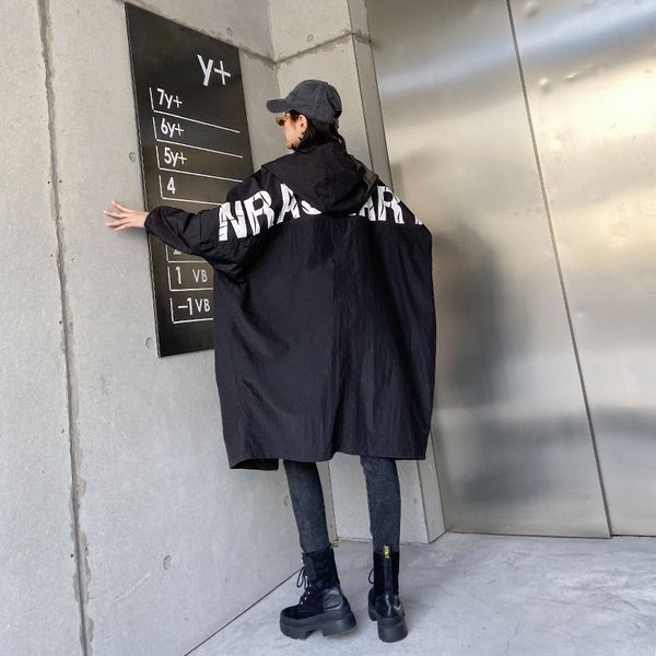 женщины мужчины streetwear хип-хоп панк готика капюшоном mid-long пальто куртки женщины весна осень плюс размер ветровка, Tan;black
женщины мужчины streetwear хип-хоп панк готика капюшоном mid-long пальто куртки женщины весна осень плюс размер ветровка, Tan;black