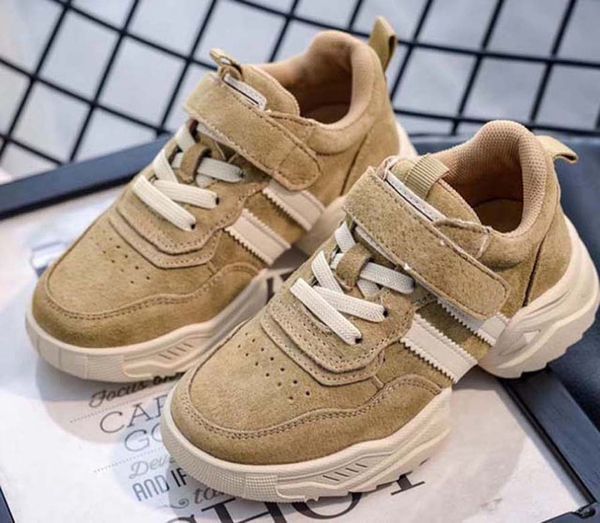 classic sneaker chaussures enfants fashion smart triple kids shoes platform leather shoes air chaussures shoes011 px321, Black;red 
classic sneaker chaussures enfants fashion smart triple kids shoes platform leather shoes air chaussures shoes011 px321, Black;red