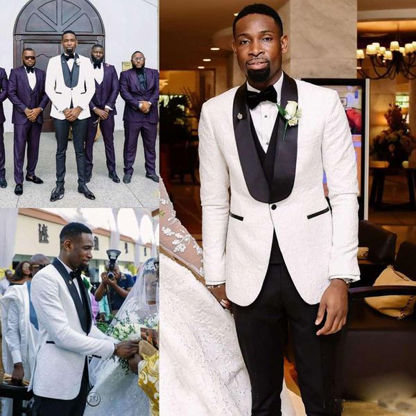 2019 Desinger Wedding Men Suit 3 Pieces Mens Suit Slim Fit One Button Peak Notch Lapel Wedding Groom Tuxedos
2019 Desinger Wedding Men Suit 3 Pieces Mens Suit Slim Fit One Button Peak Notch Lapel Wedding Groom Tuxedos