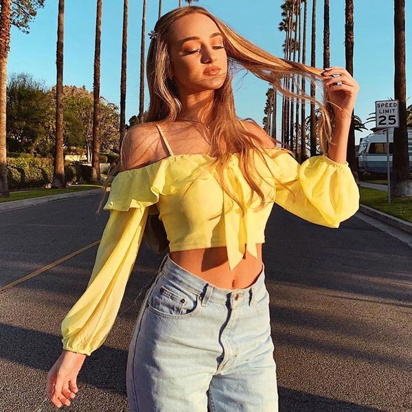 spaghetti strap ruffles blouse women summer 2020 fashion bow lace up long sleeve shirts casual off shoulder female new, White
spaghetti strap ruffles blouse women summer 2020 fashion bow lace up long sleeve shirts casual off shoulder female new, White