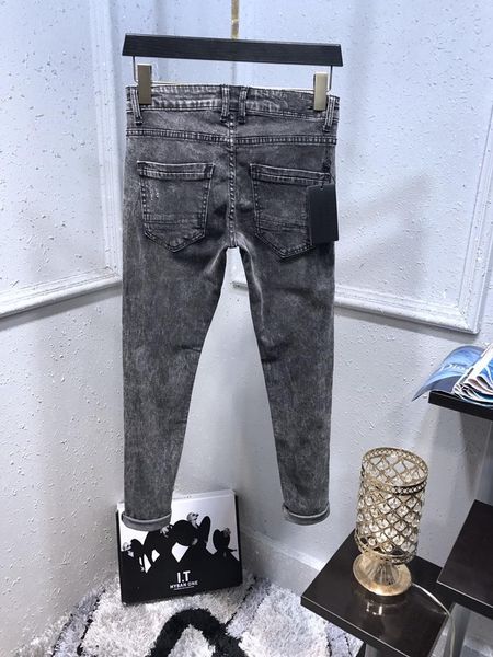 2019"ss summer french solid classic style desel jeans slim fit motorcycle biker denim men's fashion designer jeans size 29-40, Blue
2019"ss summer french solid classic style desel jeans slim fit motorcycle biker denim men's fashion designer jeans size 29-40, Blue