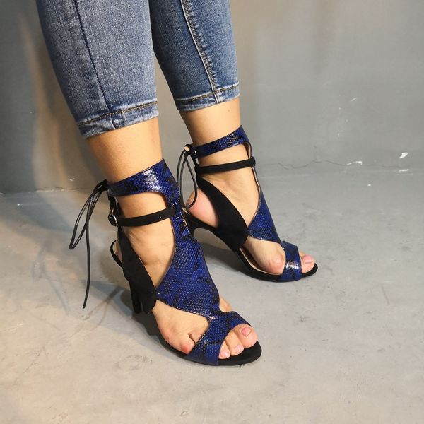 kolnoo new ladies high heel sandals patchwork two-tones shoelace party prom shoes bfcm dress evening fashion sandals shoes d342, Black
kolnoo new ladies high heel sandals patchwork two-tones shoelace party prom shoes bfcm dress evening fashion sandals shoes d342, Black