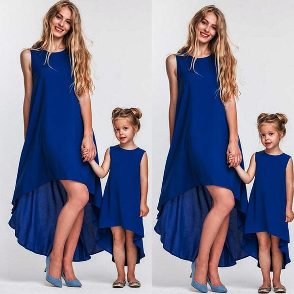 2019 new summer mother daughter blue dress sleevless matching women kid girls casual swing dress family matching fashion clothes
2019 new summer mother daughter blue dress sleevless matching women kid girls casual swing dress family matching fashion clothes