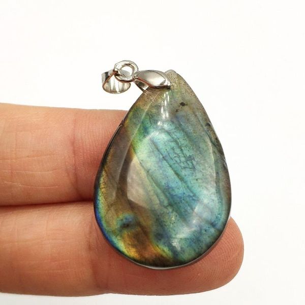 natural rainbow light labradorite necklace pendant 31x20x8mm water drop birthday gift crystal woman manpendant, Silver
natural rainbow light labradorite necklace pendant 31x20x8mm water drop birthday gift crystal woman manpendant, Silver