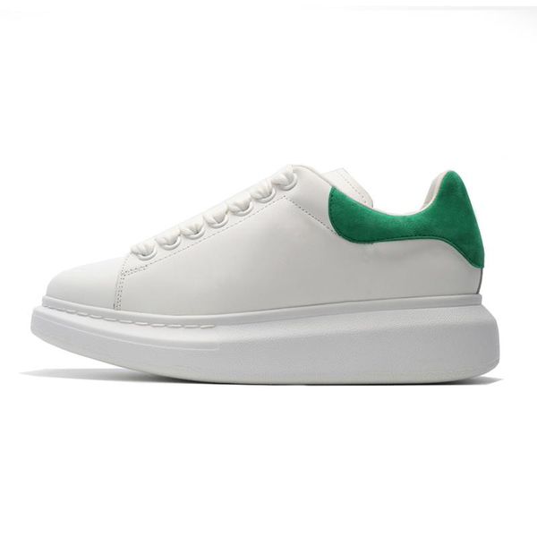 fashion designer 3m reflective flat casual shoe triple white black men women platform party shoes sports sneakers 36-44 l05
fashion designer 3m reflective flat casual shoe triple white black men women platform party shoes sports sneakers 36-44 l05