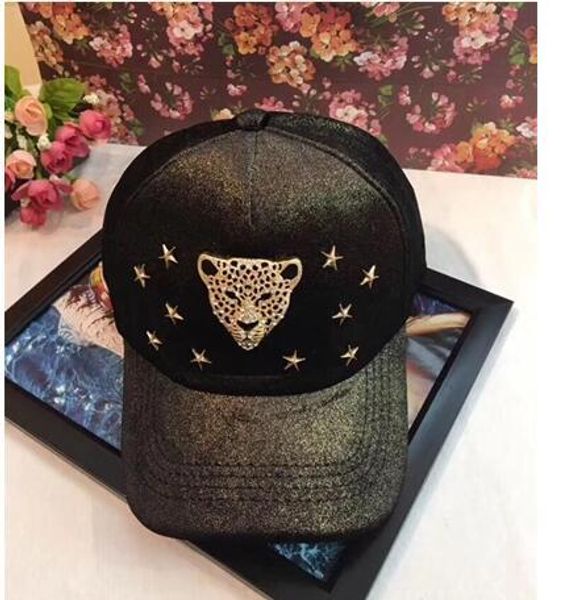 Дизайнер шапки западный папа кепка буква колпачок раскраски шапки мужские для же
Дизайнер шапки западный папа кепка буква колпачок раскраски шапки мужские для же