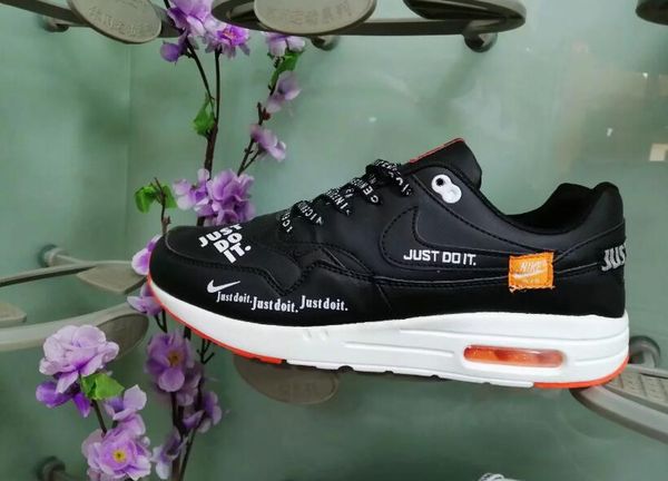 2019 new arrival men women hoe ca ual athletic walking air one outdoor neaker port hoe no7702
2019 new arrival men women hoe ca ual athletic walking air one outdoor neaker port hoe no7702