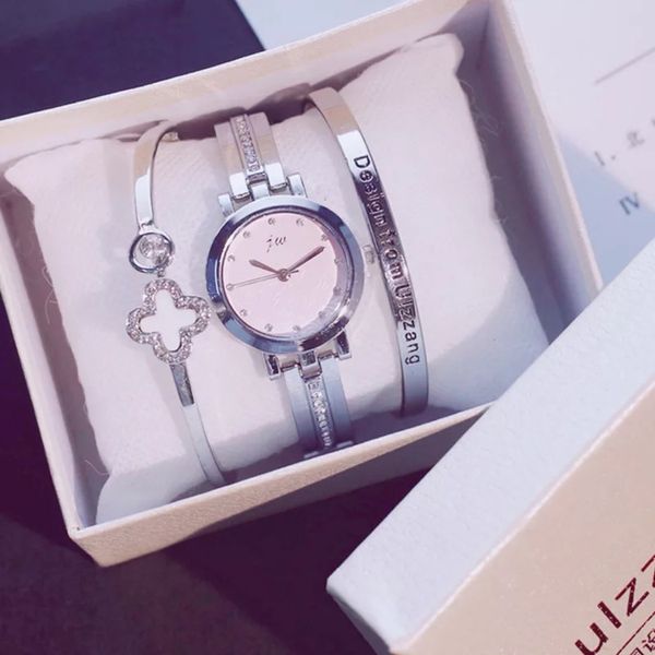 2019 fashion gold lady wristwatch luxury simple women bracelet watches casual stylish female gift clock 3 pcs set ulzzang style t190701, Slivery;brown
2019 fashion gold lady wristwatch luxury simple women bracelet watches casual stylish female gift clock 3 pcs set ulzzang style t190701, Slivery;brown