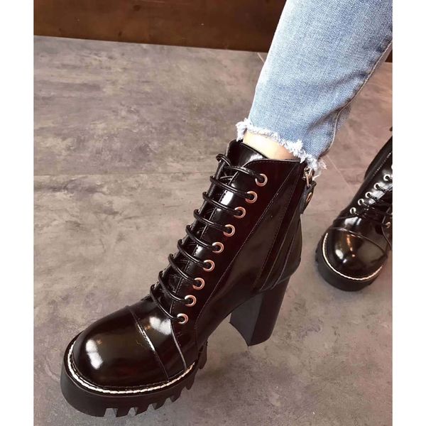 sell fashion designer women martin boots shoes women high heels lady animal flamingos motifs chunky heel martin boots shoes lady shoes, Black
sell fashion designer women martin boots shoes women high heels lady animal flamingos motifs chunky heel martin boots shoes lady shoes, Black