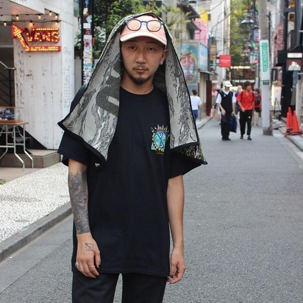 19ss undefeated tribal s s tee street hip hop simple casual hand painting t-shirt men women fashion summer solid short sleeve hfymtx481, White;black
19ss undefeated tribal s s tee street hip hop simple casual hand painting t-shirt men women fashion summer solid short sleeve hfymtx481, White;black