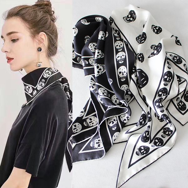 chaoshan classic money triangle towel black and white skull head silk silk scarf scarf headscarf small scarf men and women, Blue;gray
chaoshan classic money triangle towel black and white skull head silk silk scarf scarf headscarf small scarf men and women, Blue;gray