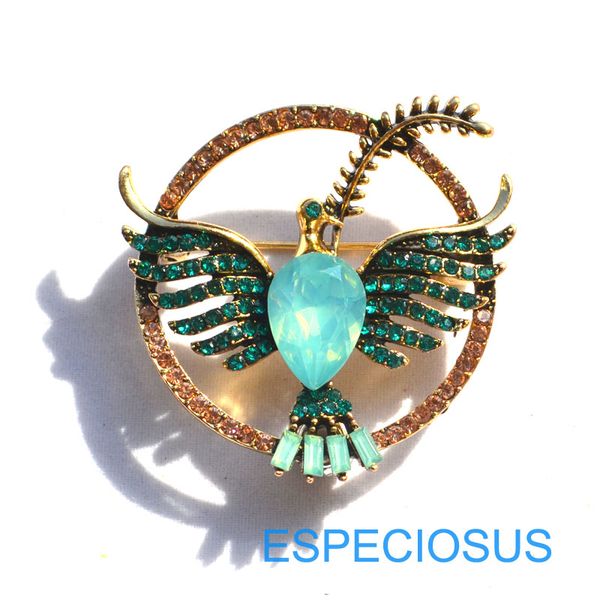 new fashion pin rhinestone peace bird brooch anti-gold color pearl giraffe women breast pin blue color lady's garments jewelry, Gray
new fashion pin rhinestone peace bird brooch anti-gold color pearl giraffe women breast pin blue color lady's garments jewelry, Gray