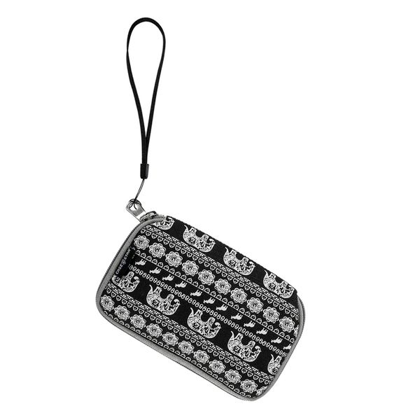 women storage bag travel portable data cable charging treasure mobile power storage bag pouch toiletry bags
women storage bag travel portable data cable charging treasure mobile power storage bag pouch toiletry bags