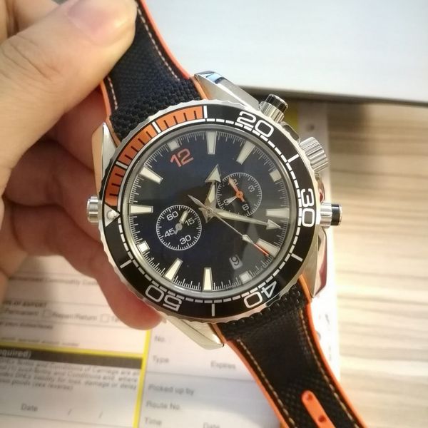 watch men om 9301 750 5-pin automatic machine open back 43mm all the small dials work sweeping stainless steel 112, Slivery;brown
watch men om 9301 750 5-pin automatic machine open back 43mm all the small dials work sweeping stainless steel 112, Slivery;brown