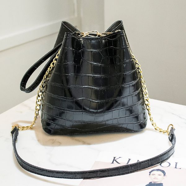 women shoulder handbag leather female crossbody bags large capacity ladies hand bags color
women shoulder handbag leather female crossbody bags large capacity ladies hand bags color