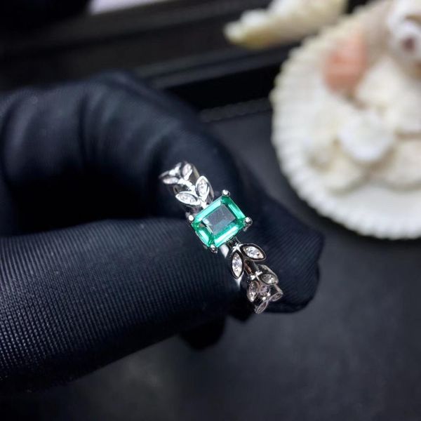 new fashion green emerald gemstone ring women jewelry 925 sterling silver natural real gem girl birthday engagement ring gift, Golden;silver
new fashion green emerald gemstone ring women jewelry 925 sterling silver natural real gem girl birthday engagement ring gift, Golden;silver