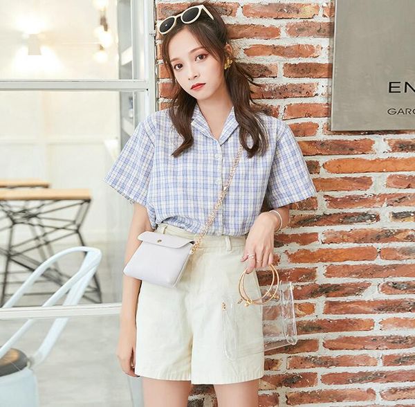 ladies bucket type chain single shoulder son mother transparent jelly bag 2020 korean version of the new trend portable bag
ladies bucket type chain single shoulder son mother transparent jelly bag 2020 korean version of the new trend portable bag