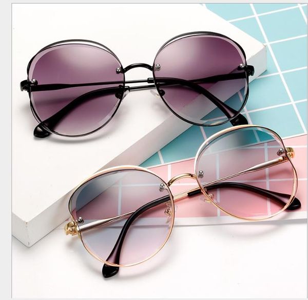 irregular personality male and female sunglasses european and american fashion hollow glasses fashion round sunglasses, White;black
irregular personality male and female sunglasses european and american fashion hollow glasses fashion round sunglasses, White;black