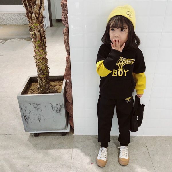 boys girls hoodie clothing suits fashion kids letter print spliced hoodies contrast color tracksuits boys clothing set, White
boys girls hoodie clothing suits fashion kids letter print spliced hoodies contrast color tracksuits boys clothing set, White