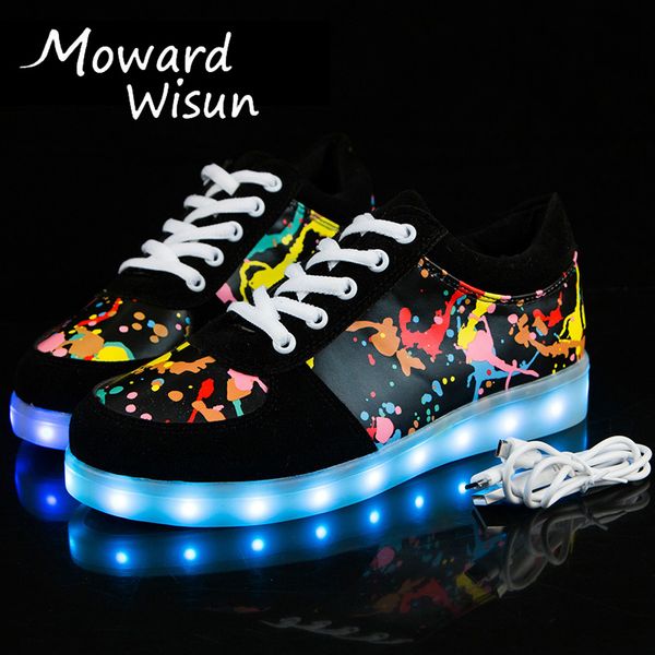 children boy shoes new graffiti glowing luminous sneakers with light sole kids boys tenis feminino baskets light up shoes girl led slippers, Black;red
children boy shoes new graffiti glowing luminous sneakers with light sole kids boys tenis feminino baskets light up shoes girl led slippers, Black;red