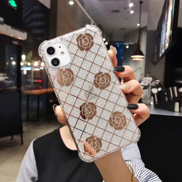дизайн luxury anti-падение телефон чехол для iphone 11 pro max xr xs max 8 7 6 плюс конструктор bling цветок случай телефона
дизайн luxury anti-падение телефон чехол для iphone 11 pro max xr xs max 8 7 6 плюс конструктор bling цветок случай телефона