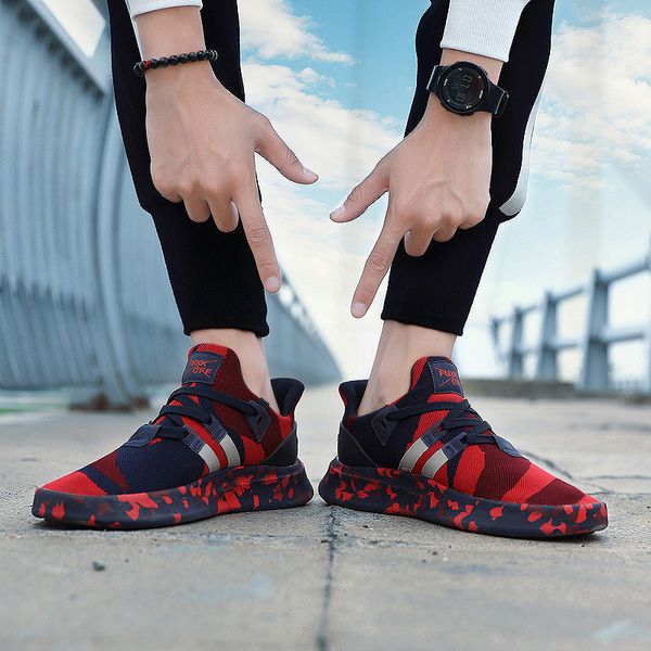 fashion autumn winter men shoes comfortable lightweight male boots new style youth men zapatos de hombre casual safety shoes, Black
fashion autumn winter men shoes comfortable lightweight male boots new style youth men zapatos de hombre casual safety shoes, Black