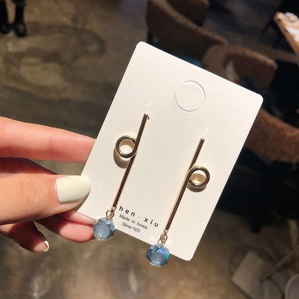 karasu europe and america sell party geometric jewelry fashion crystal earring long earrings for women, Golden;silver
karasu europe and america sell party geometric jewelry fashion crystal earring long earrings for women, Golden;silver
