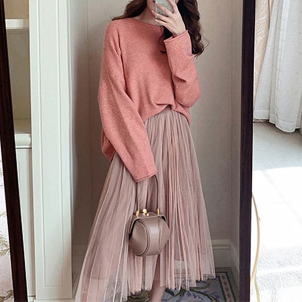 korean women winter simple o-neck sweater lazy style female solid color loose knitted pullover, White;black
korean women winter simple o-neck sweater lazy style female solid color loose knitted pullover, White;black