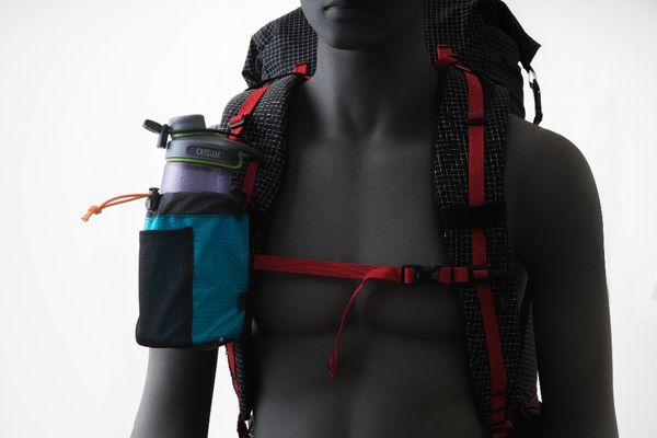 3f ul gear backpack with a small bucket outside receive bag shoulder bag keep a water bottle a cell phone
3f ul gear backpack with a small bucket outside receive bag shoulder bag keep a water bottle a cell phone