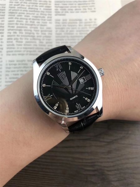 luxury watch fashion noble style business simple calendar dial design leather strap master men's quartz watch couple gift, Slivery;brown
luxury watch fashion noble style business simple calendar dial design leather strap master men's quartz watch couple gift, Slivery;brown