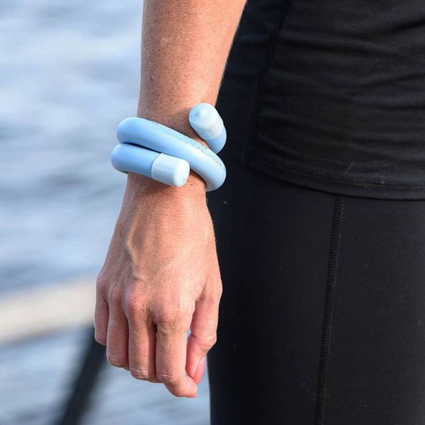 1pair strength training wrist weight wearable weight bracelet fitness exercise finger stretcher exercise forearm wrist training
1pair strength training wrist weight wearable weight bracelet fitness exercise finger stretcher exercise forearm wrist training