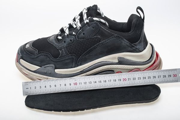 Black fa hion pari 17fw triple neaker women men port de igner hoe tenni hoe ize 36 45
Black fa hion pari 17fw triple neaker women men port de igner hoe tenni hoe ize 36 45