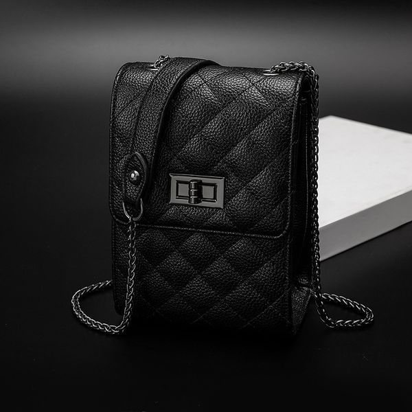 2020 new ladies vertical mobile phone bag chain shoulder messenger bag fashion ladies
2020 new ladies vertical mobile phone bag chain shoulder messenger bag fashion ladies