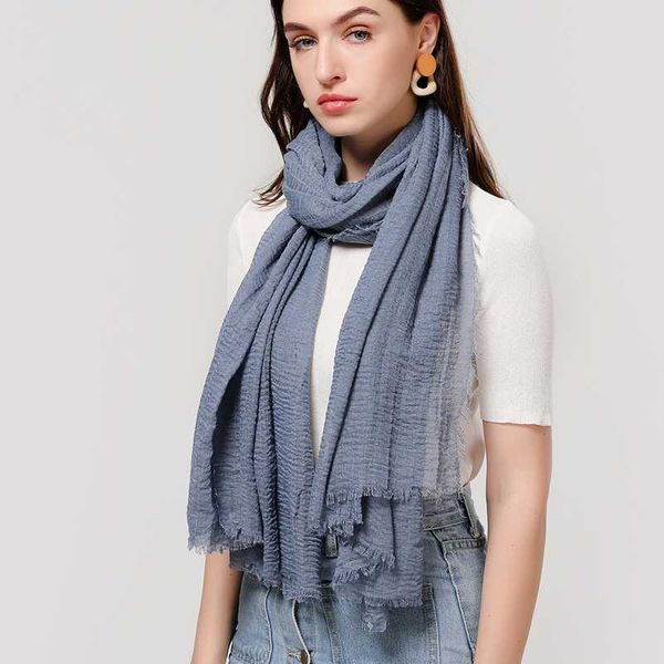 2020 new women scarf fashion cotton solid color soft hijab scarves lady shawl wraps bandana female foulard stoles, Blue;gray
2020 new women scarf fashion cotton solid color soft hijab scarves lady shawl wraps bandana female foulard stoles, Blue;gray