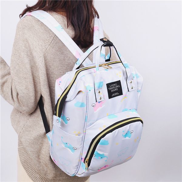 baby nappy diaper bag backpack+changing pad+stroller straps+insulation bag+cosmetic bag
baby nappy diaper bag backpack+changing pad+stroller straps+insulation bag+cosmetic bag
