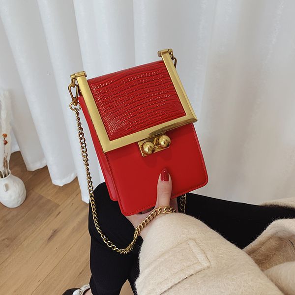 fashion chain small handbag bag female solid bags for girls hasp women's vintage leather crossbody shoulder bag
fashion chain small handbag bag female solid bags for girls hasp women's vintage leather crossbody shoulder bag