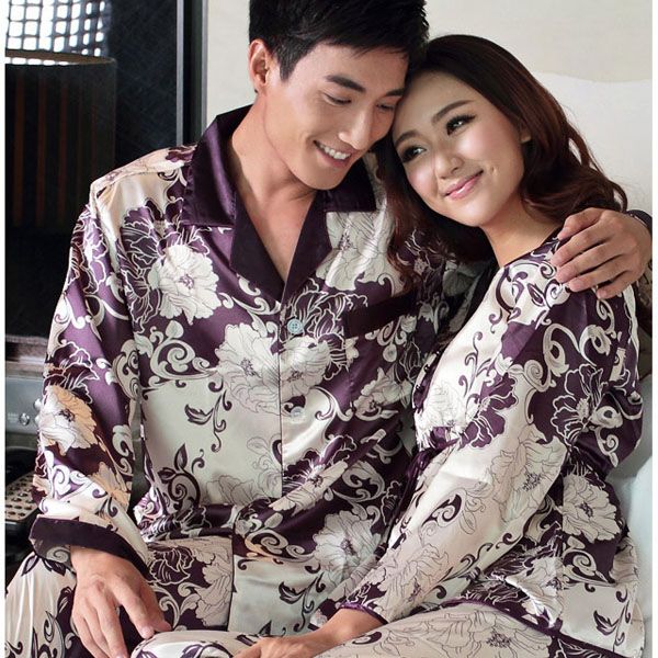 spring and autumn male men women's lovers silk sleepwear men's long sleeve pajamas twinset lounge, Black;brown
spring and autumn male men women's lovers silk sleepwear men's long sleeve pajamas twinset lounge, Black;brown