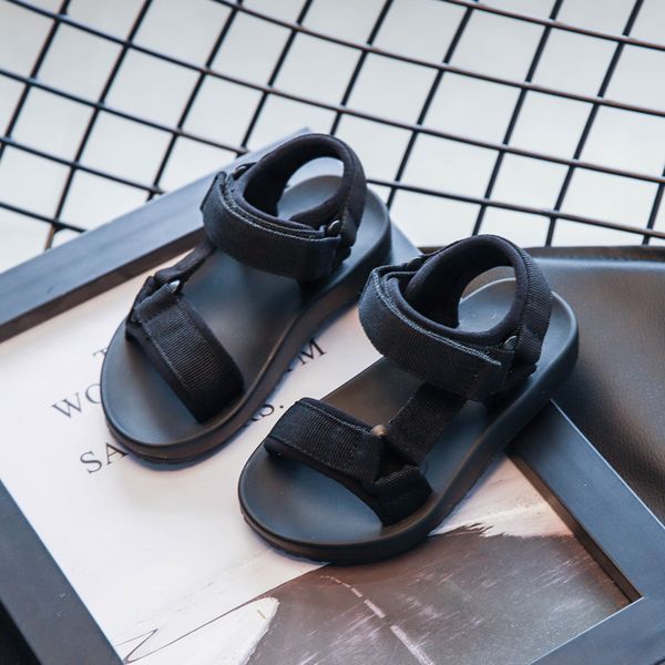 new summer kids baotou sandals fashion magic stick casual boys solid color 257e, Black;red
new summer kids baotou sandals fashion magic stick casual boys solid color 257e, Black;red