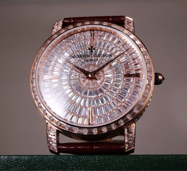 tradtionnelle 82760 / 000g-9952 сталь 316l сапфировое стекло 9015 движение, White 
tradtionnelle 82760 / 000g-9952 сталь 316l сапфировое стекло 9015 движение, White