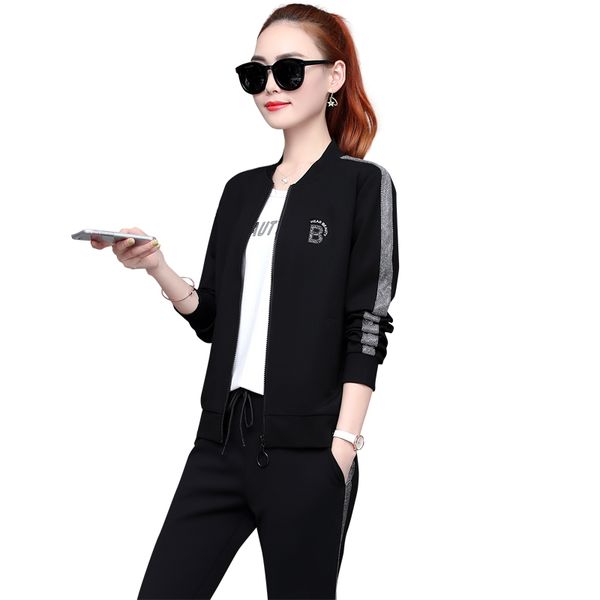 женщины спортивные костюмы 3 шт sets 7210 новое прибытие sping падение костюмы женщин с длинным рукавом пятна куртки + майка + бегуны брюки, Gray
женщины спортивные костюмы 3 шт sets 7210 новое прибытие sping падение костюмы женщин с длинным рукавом пятна куртки + майка + бегуны брюки, Gray