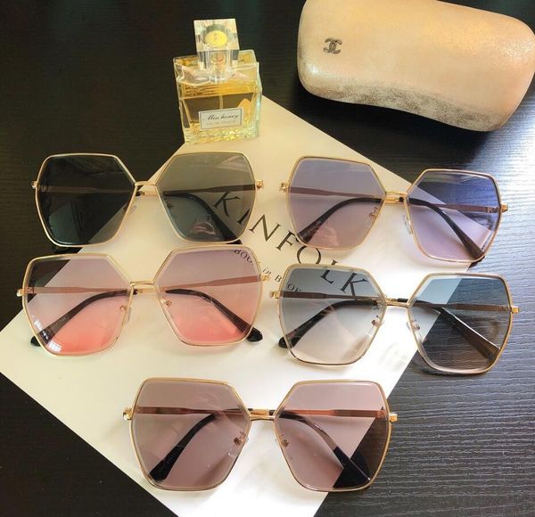 wholesale-speike customized fashion lemtosh johnny depp style sunglasses vintage round sun glasses blue-brown lenses sunglasses, White;black
wholesale-speike customized fashion lemtosh johnny depp style sunglasses vintage round sun glasses blue-brown lenses sunglasses, White;black