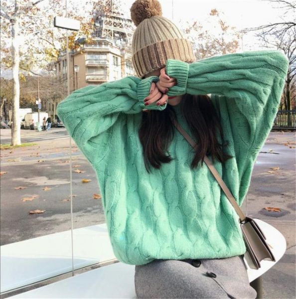 2019 autumn winter women warm sweaters loose long sleeve o neck sweaters famale solid color knitted ropa mujer, White;black
2019 autumn winter women warm sweaters loose long sleeve o neck sweaters famale solid color knitted ropa mujer, White;black