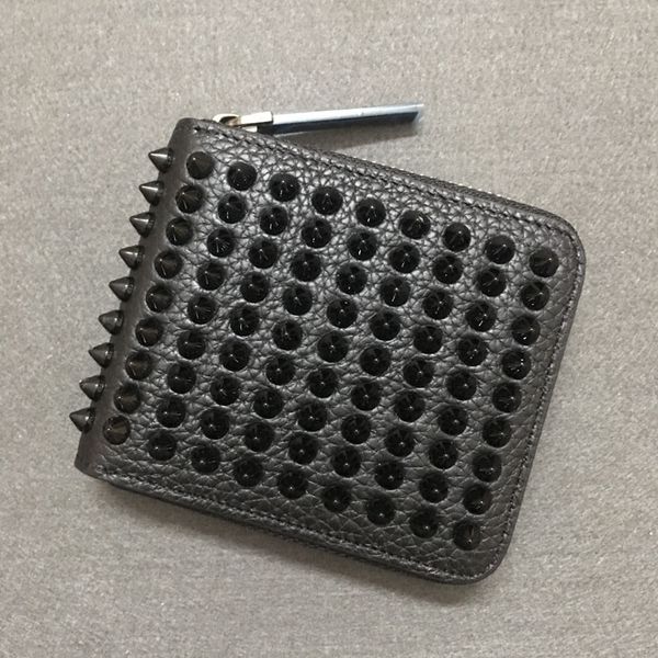 real leather zipper rivet bags square short wallet change multi-functional id card set bills fashion avant-garde retro men and women redbott, Red;black
real leather zipper rivet bags square short wallet change multi-functional id card set bills fashion avant-garde retro men and women redbott, Red;black